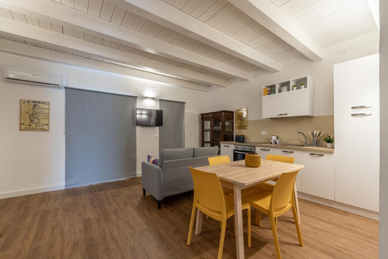 Casa Valverde In Centro Storico By Wonderful Italy ปาแลร์โม ภายนอก รูปภาพ